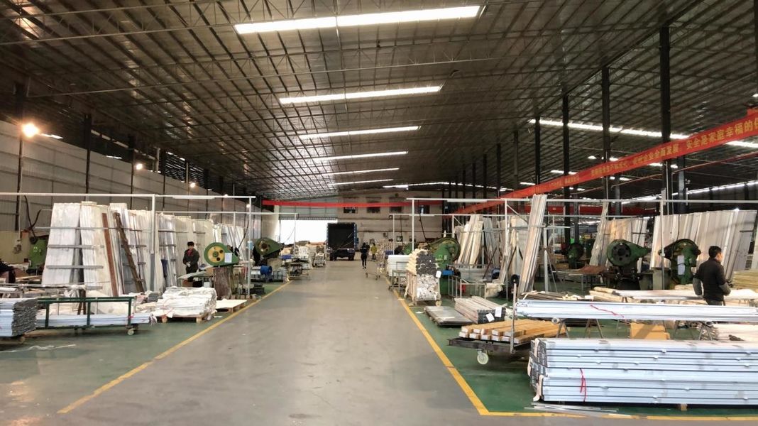चीन Foshan Homedeco Metal Co., Ltd. कंपनी प्रोफाइल